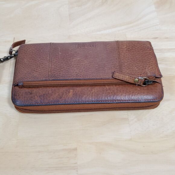 Duluth Trading Brown Leather Wristlet Clutch Women’s Zip Around Wallet Organizer - Picture 3 of 10